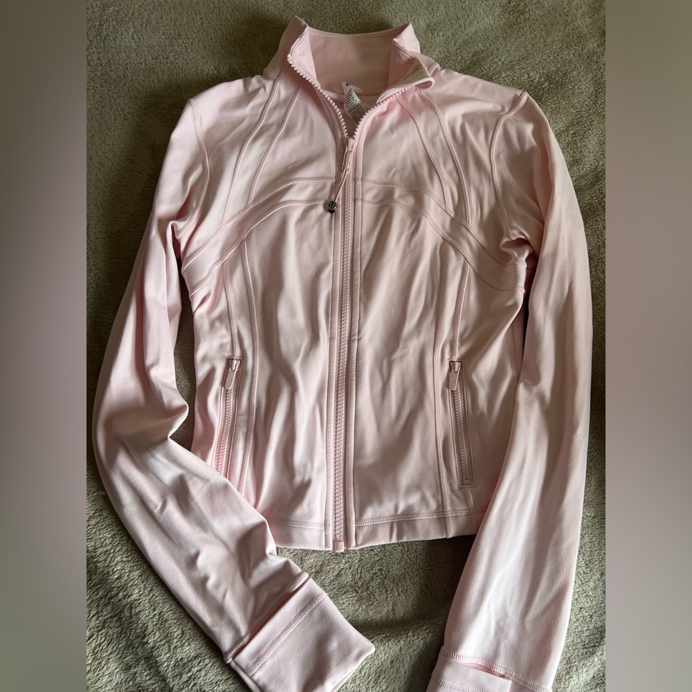 COPY - Lululemon Cropped Define Jacket Strawberry Milkshake size 4